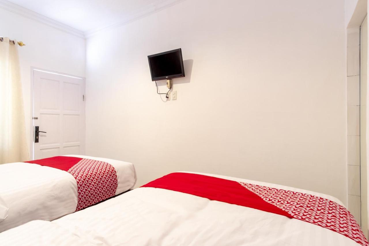 Oyo 1507 Doriyu Homestay Medan Exterior foto